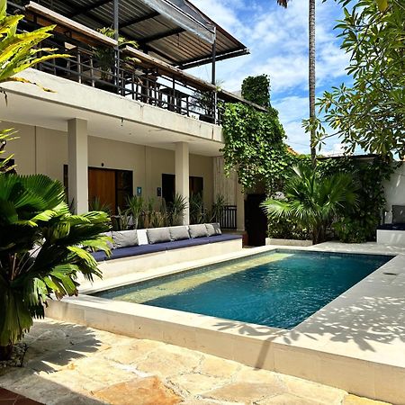 Lay Day Hostel Canggu 外观 照片