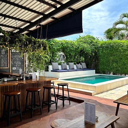 Lay Day Hostel Canggu 外观 照片