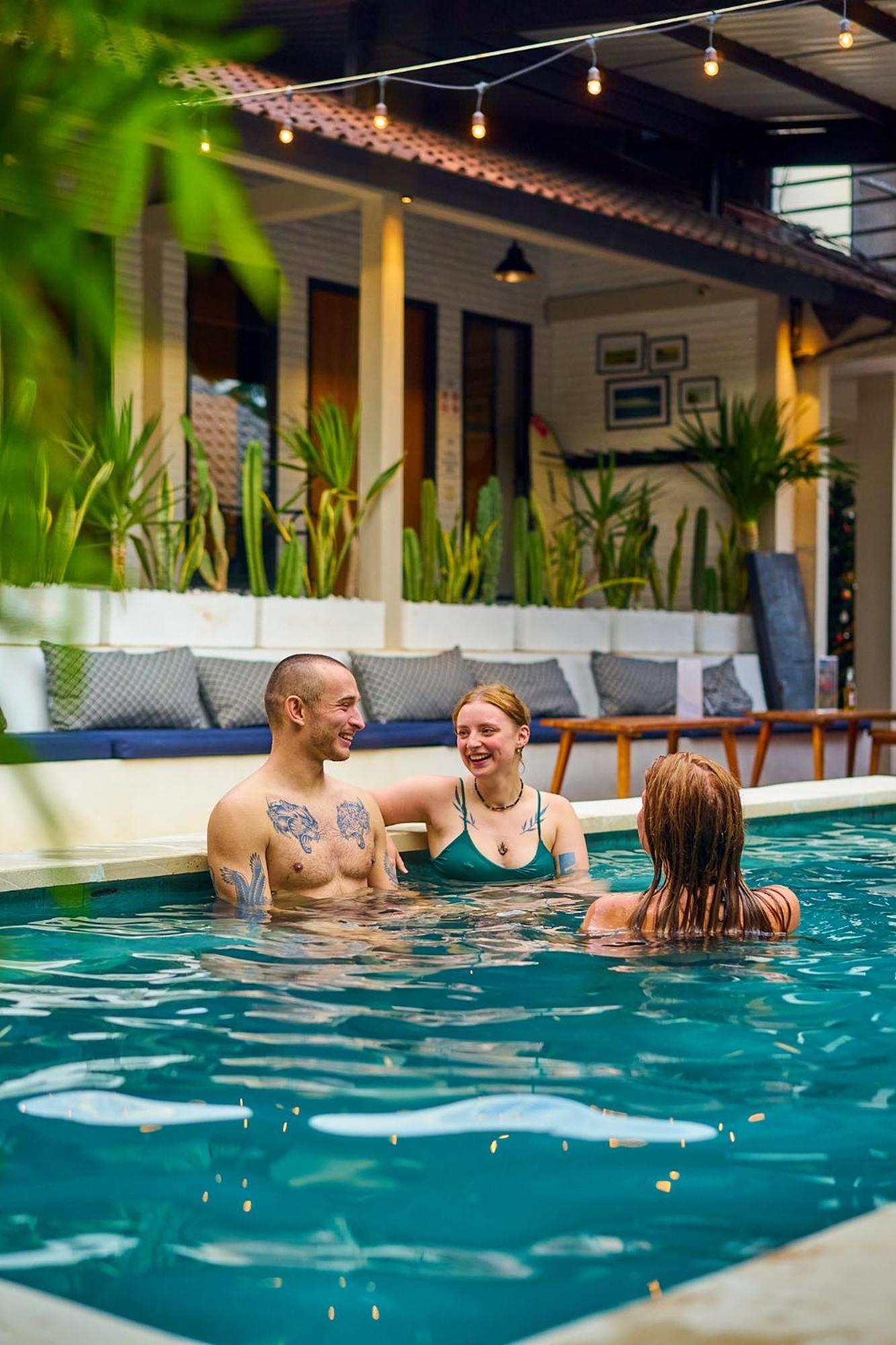 Lay Day Hostel Canggu 外观 照片