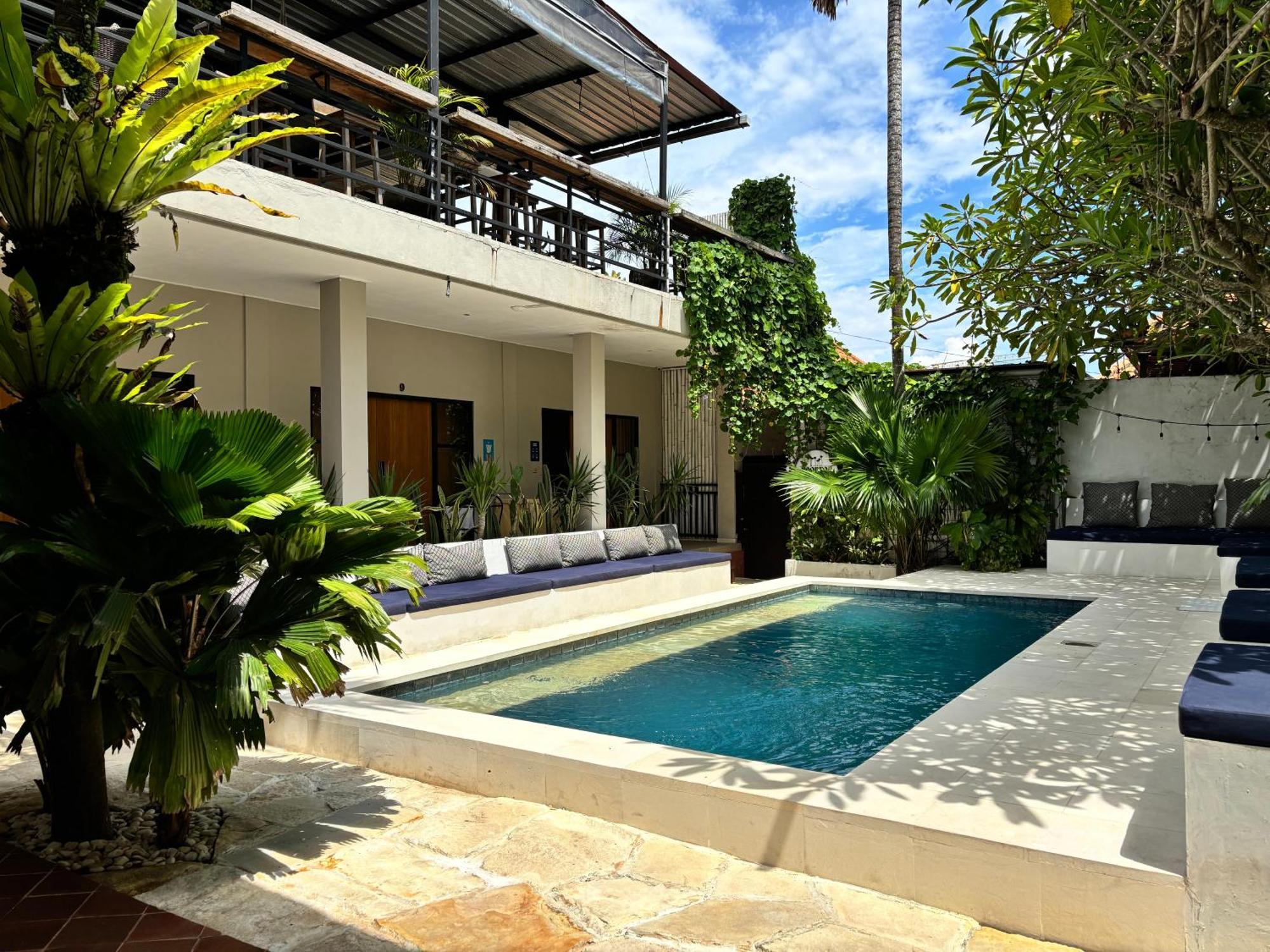 Lay Day Hostel Canggu 外观 照片
