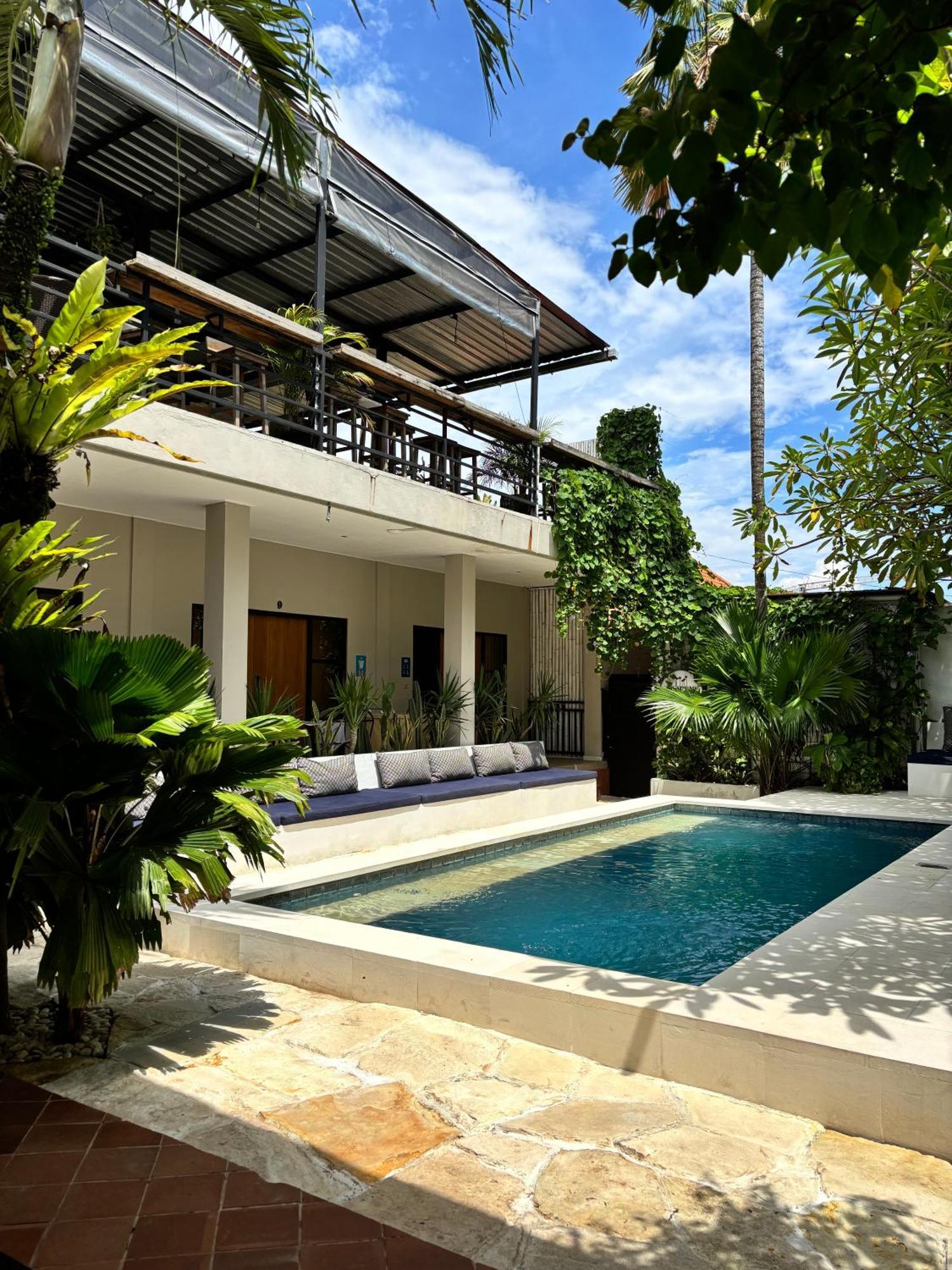 Lay Day Hostel Canggu 外观 照片