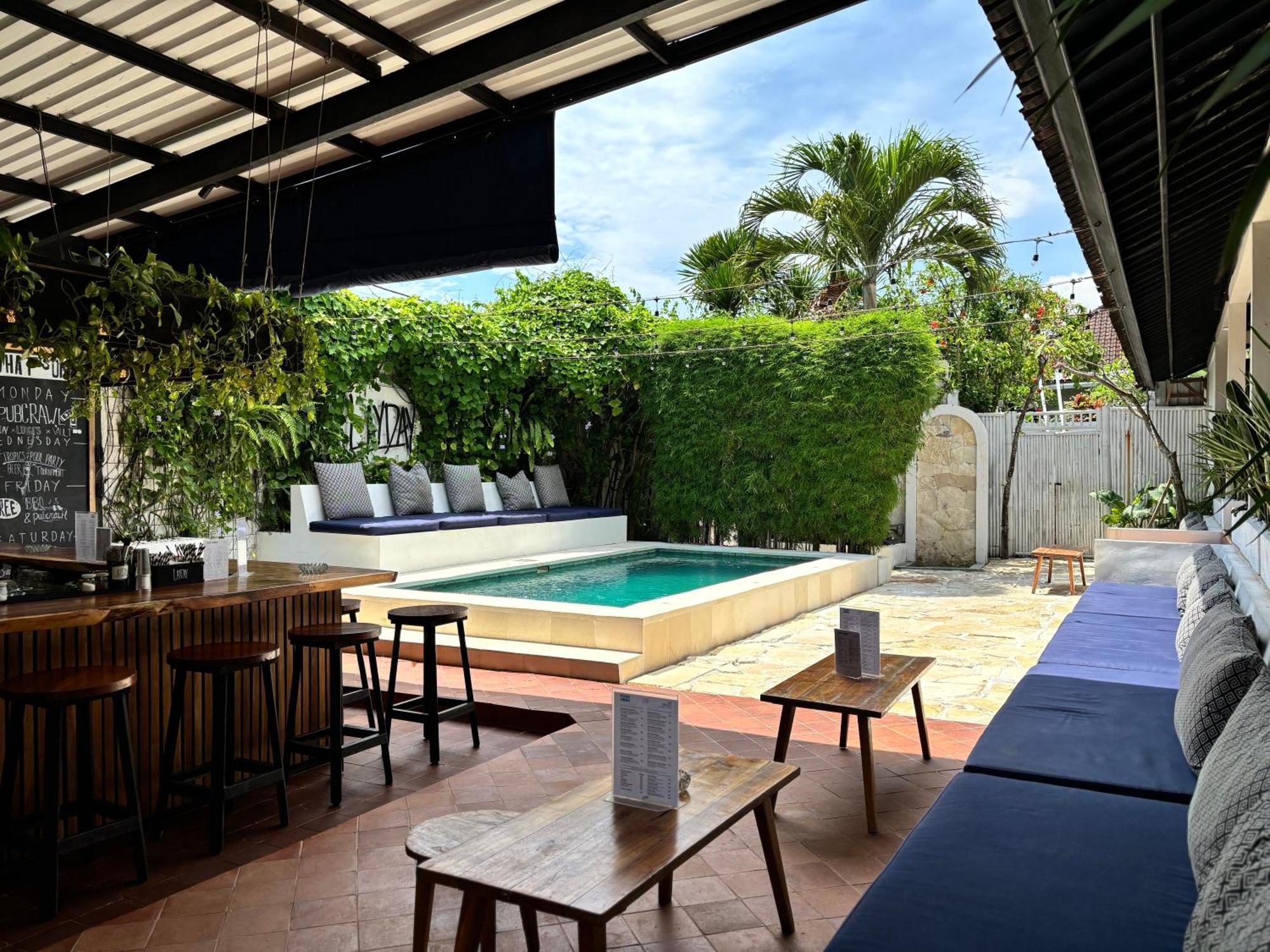 Lay Day Hostel Canggu 外观 照片
